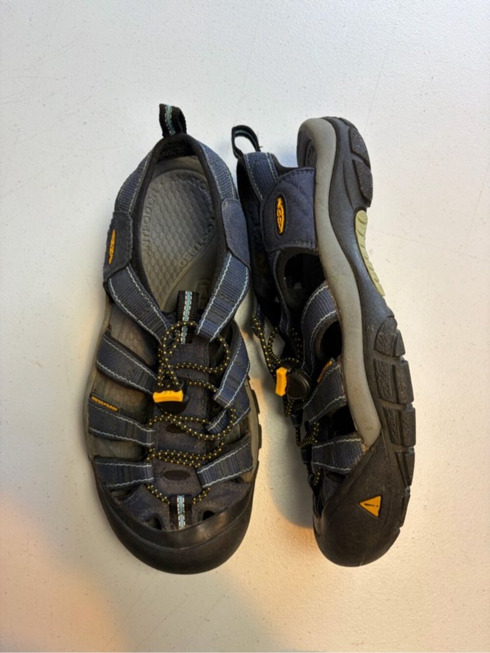 Keen Men’s size 7 Blue Sandals shoes Hiking Outdoor - Picture 2 of 6